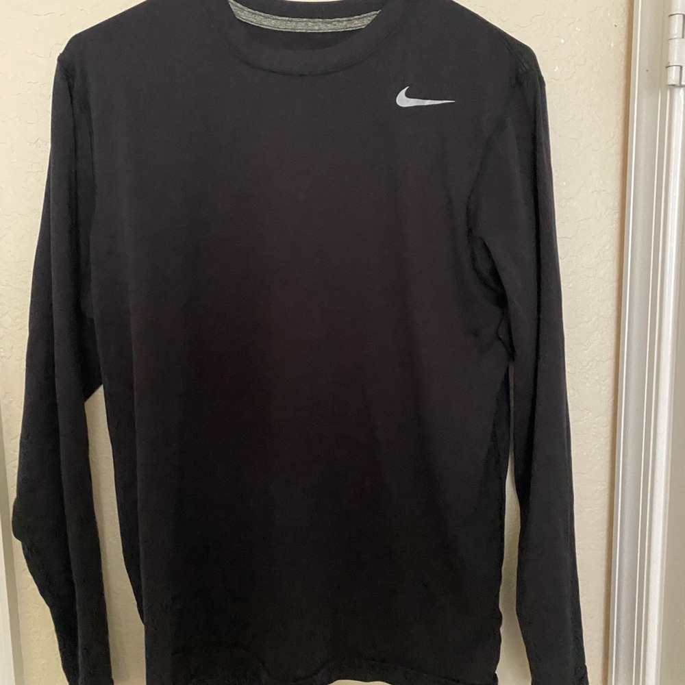 Nike Black Long Sleeve Shirt